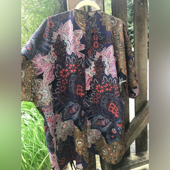 Psychedelic Floral Kimono (one size) - Picture 4 of 4